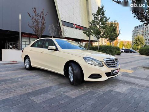 Mercedes-Benz E-Класс 2013 - фото 28