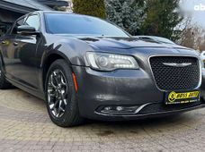 Продаж вживаних Chrysler 300 в Львівській області - купити на Автобазарі