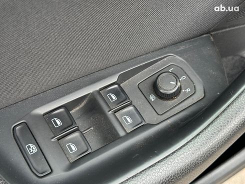 Volkswagen Passat 2015 черный - фото 16