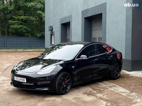 Tesla Model 3 2020 - фото 4