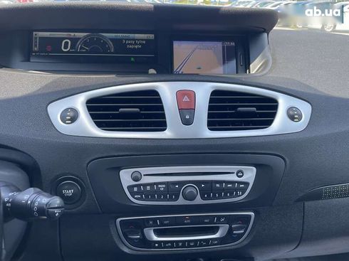 Renault Scenic 2010 - фото 30