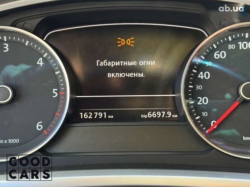 Volkswagen Touareg 2016 - фото 21