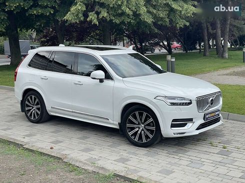 Volvo XC90 2021 - фото 17