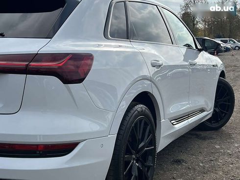Audi E-Tron 2022 - фото 13
