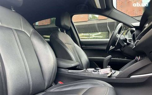 Alfa Romeo Stelvio 2021 - фото 18