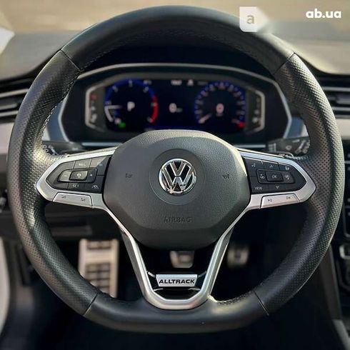 Volkswagen passat alltrack 2019 - фото 20