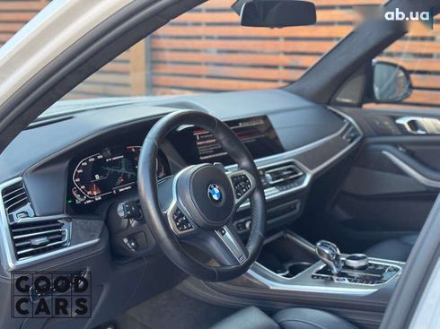 BMW X7 2022 - фото 15