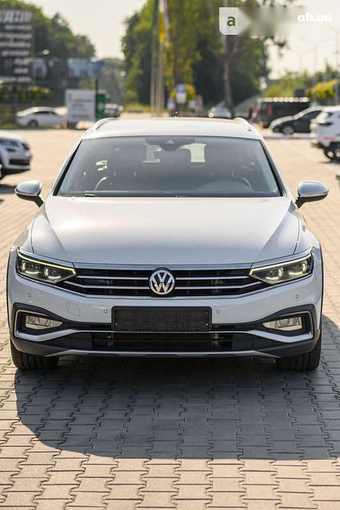 Volkswagen passat alltrack 2019 - фото 16