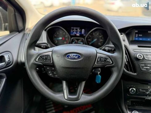 Ford Focus 2016 - фото 21
