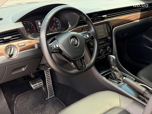 Volkswagen passat b8 2020 черный - фото 14