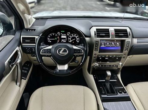 Lexus GX 2020 - фото 24