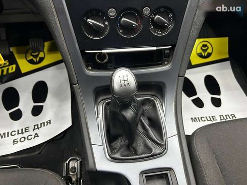 Ford Mondeo 2012 - фото 23