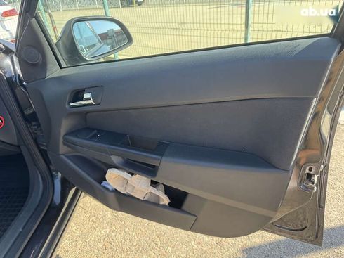 Opel Astra 2012 - фото 29