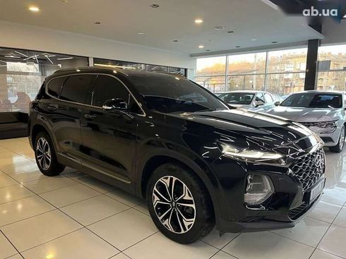 Hyundai Santa Fe 2018 - фото 3