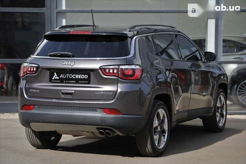 Jeep Compass 2017 - фото 2