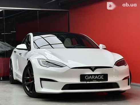 Tesla Model S 2023 - фото 13