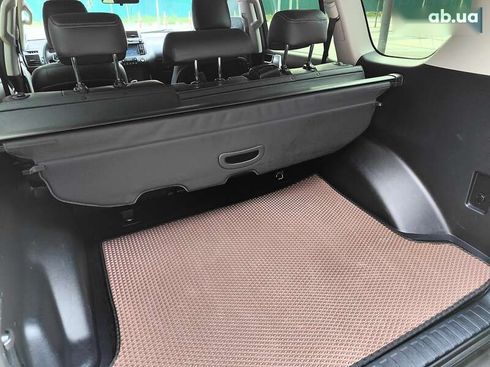 Toyota Land Cruiser Prado 2013 - фото 16