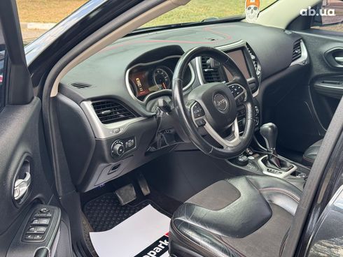 Jeep Cherokee 2016 черный - фото 14