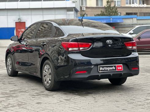 Kia Rio 2019 черный - фото 9