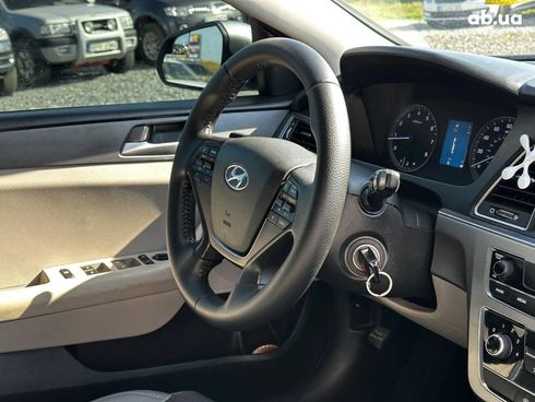 Hyundai Sonata 2015 серый - фото 27