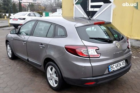 Renault Megane 2011 - фото 11