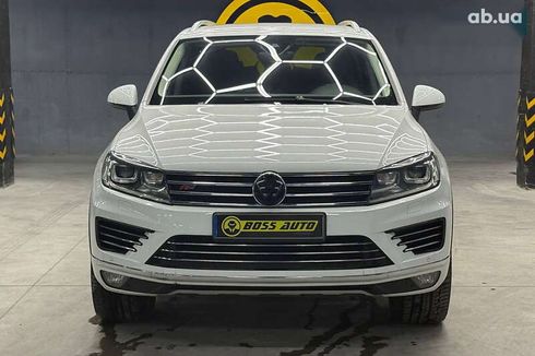 Volkswagen Touareg 2017 - фото 2
