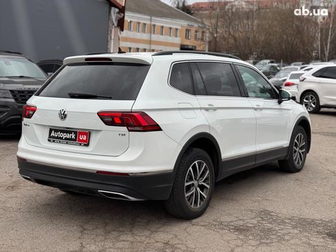 Volkswagen Tiguan 2020 белый - фото 12