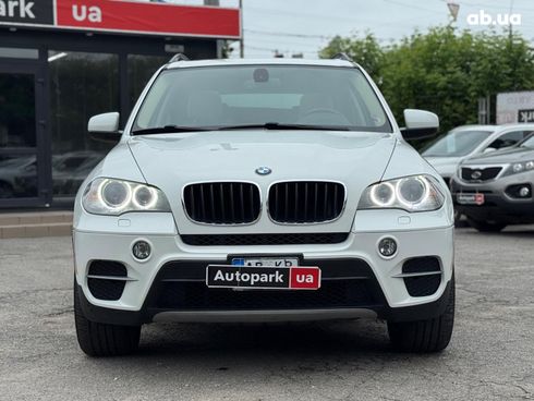 BMW X5 2011 белый - фото 4