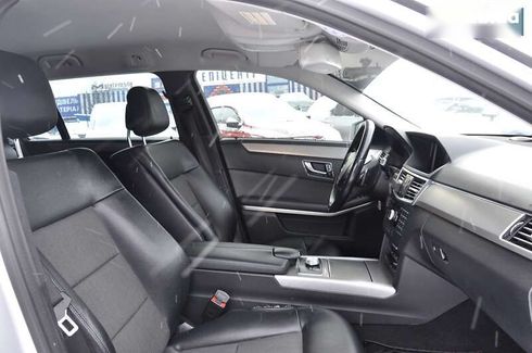 Mercedes-Benz E-Класс 2010 - фото 29