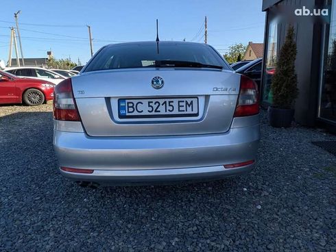 Skoda Octavia 2011 - фото 8