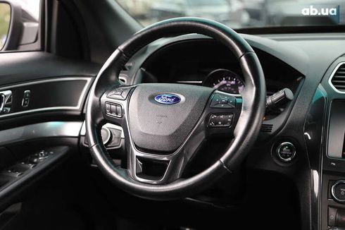 Ford Explorer 2016 - фото 14