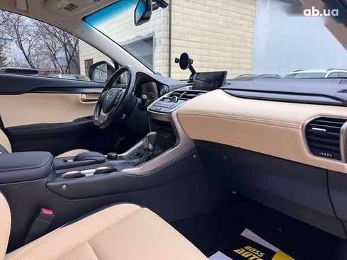 Lexus NX 2015 - фото 27