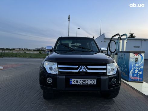 Mitsubishi Pajero Wagon 2008 черный - фото 6