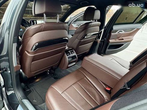 BMW 7 серия 2016 - фото 23