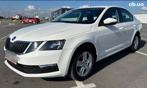 Skoda Octavia 2018 белый - фото 12