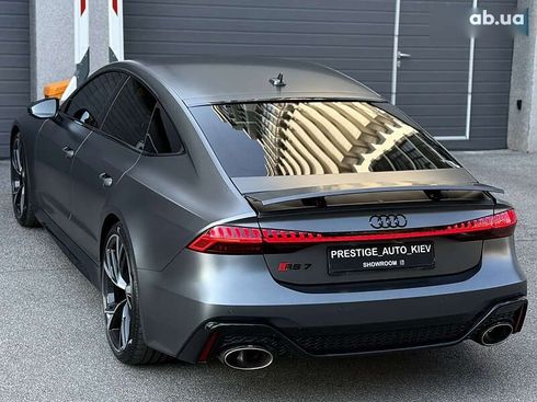 Audi RS7 2021 - фото 19
