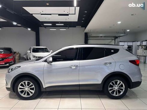 Hyundai Santa Fe 2017 - фото 8