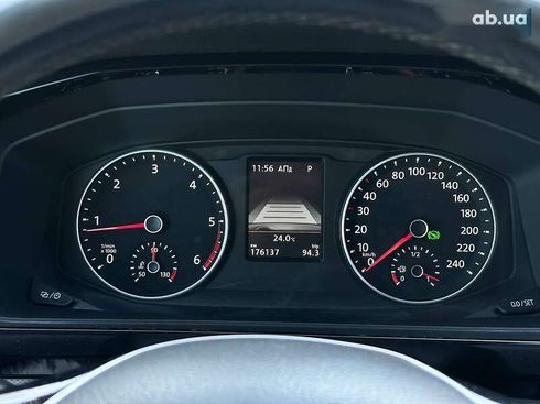 Volkswagen Multivan 2019 - фото 30
