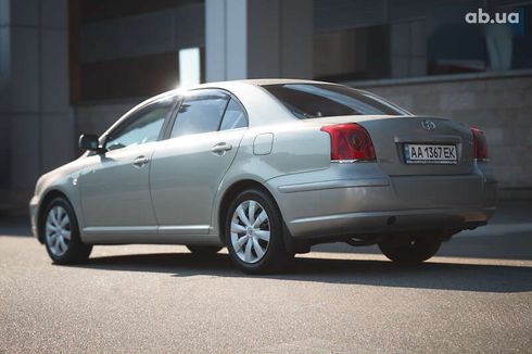 Toyota Avensis 2005 - фото 5