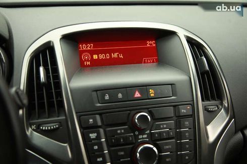 Opel Astra 2010 - фото 14