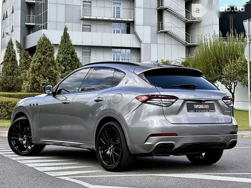 Maserati Levante 2021 - фото 7