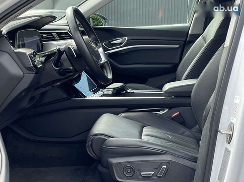 Audi E-Tron 2022 - фото 29