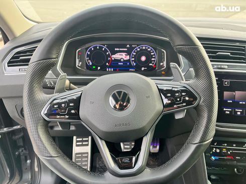 Volkswagen Tiguan 2019 серый - фото 19