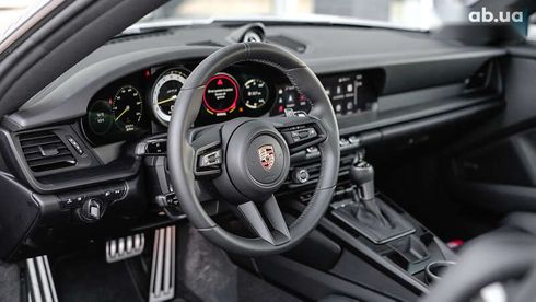 Porsche 911 2023 - фото 25