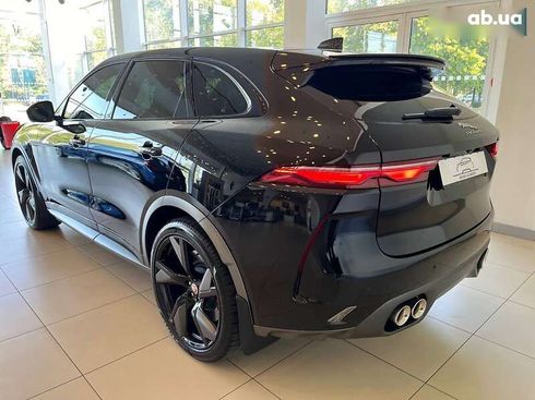 Jaguar F-Pace 2021 - фото 11