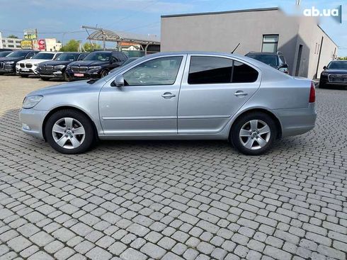 Skoda Octavia 2011 - фото 4