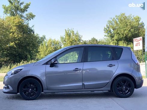 Renault Scenic 2015 - фото 12