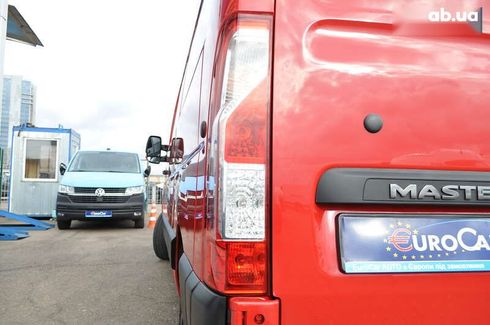 Renault Master 2020 - фото 12