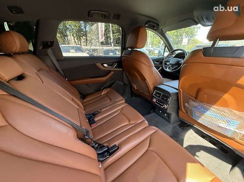 Audi SQ7 2019 - фото 29
