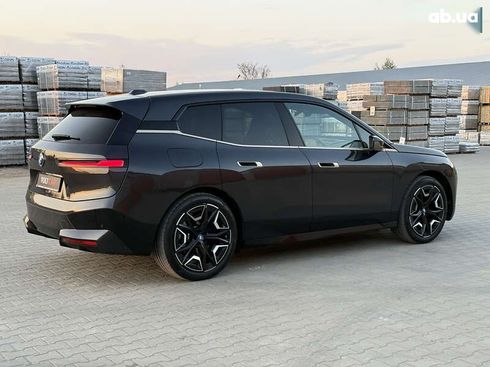 BMW iX 2021 - фото 20